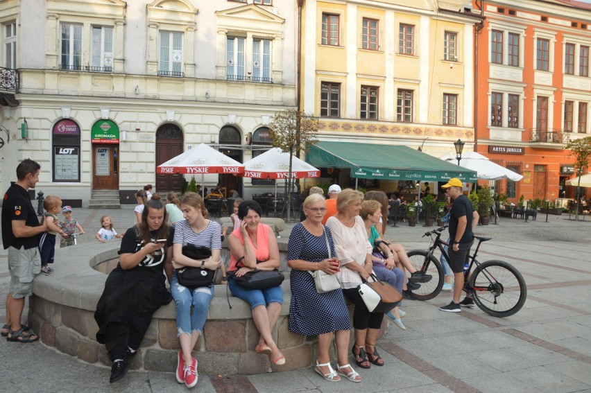 Tarnów. Pół miasta chciało mieć selfie z Mr Tartuffo (ZDJĘCIA)