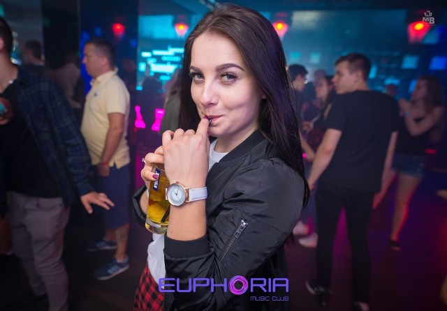 Środowa impreza w klubie Euphoria w Łebie. Zobacz fotogalerię z zabawy. Więcej informacji o klubie Euphoria znajdziesz na Facebooku: Euphoria Club Łeba 