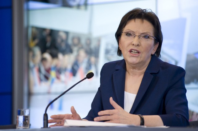 Premier Ewa Kopacz na konferencji prasowej podsumowującej 100 dni rządów.