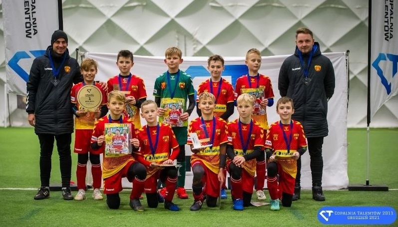 Bardzo dobry występ piłkarzy KKP Korona na turnieju Copalnia Talentów w Krakowie. Zajęli pierwsze miejsce