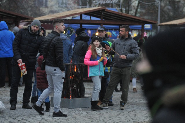 Jarmark bożonarodzeniowy w Kostrzynie nad Odra odbywa się w dniach 15 i 16 grudnia.