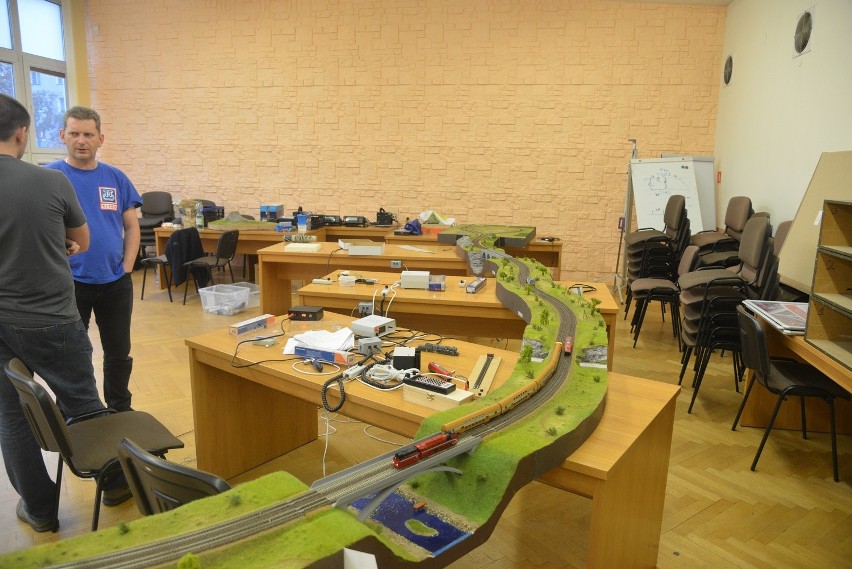 Miniatury prawdziwych pociągów w Kobylnicy
