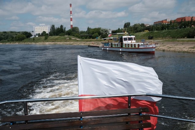 W czwartek odbył się pierwszy rejs statkiem wycieczkowym po Warcie