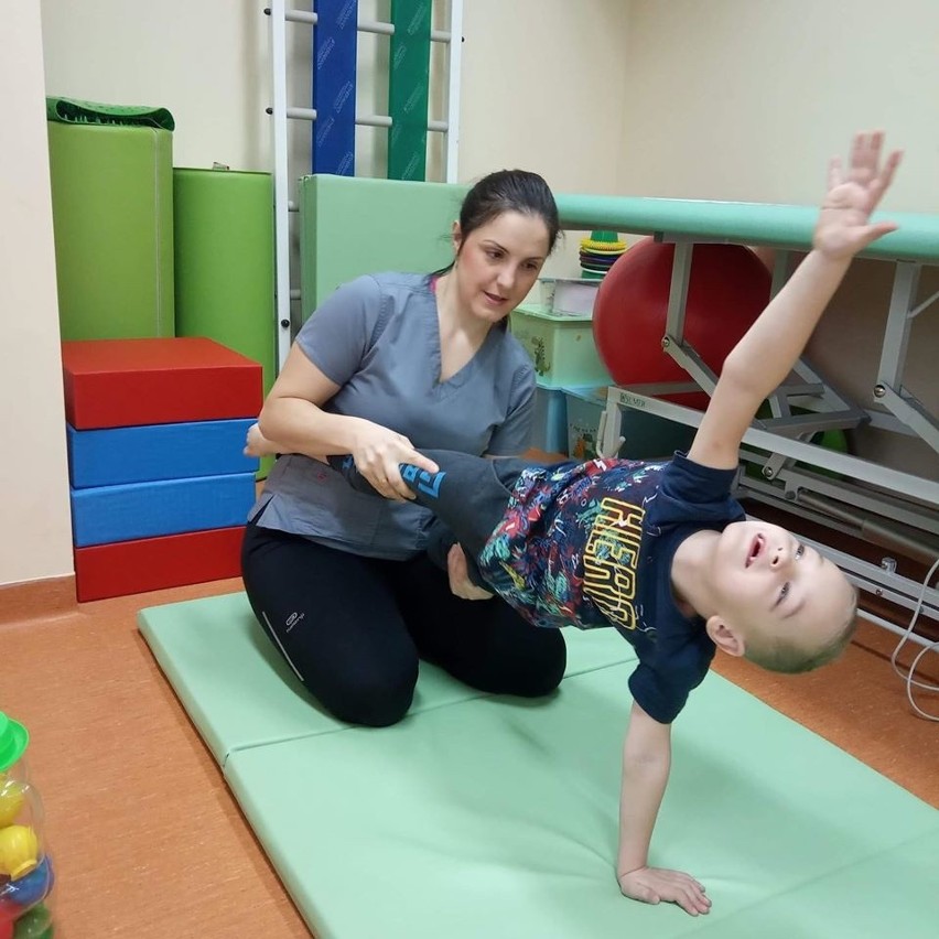 Filip urodził się jako skrajny wcześniak, w trzecim roku...