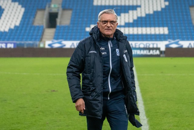 Adam Nawałka zanotował podobny start jak Maciej Skorża. Też przegrał wyjazdowy mecz 0:1, a zespół Lecha Poznań wyglądał tragicznie