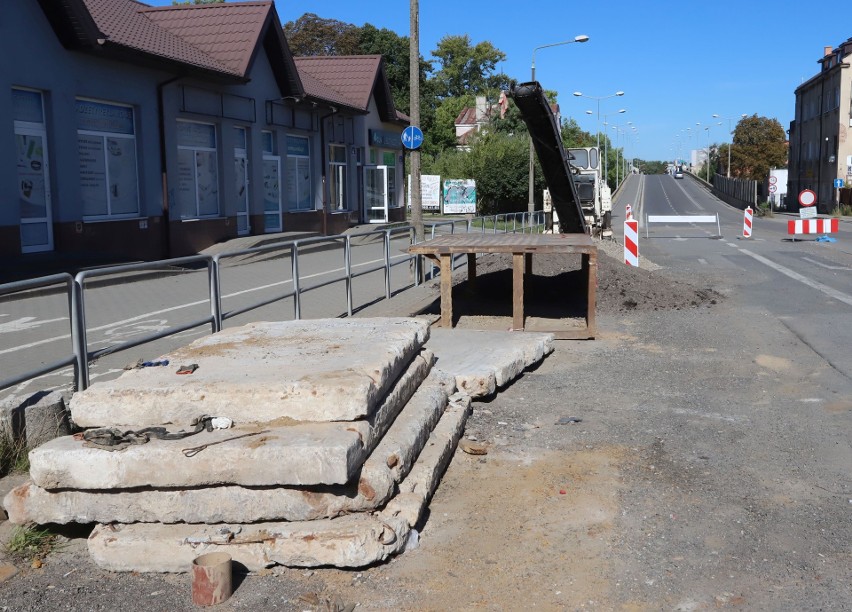 Przebudowa ulic w Radomiu. Wymieniają rury na Słowackiego, a także na części ulicy Zagłoby. Zobaczcie zdjęcia