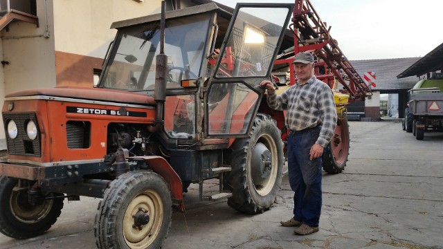 Alojzy Dziuroń z Jemielnicy złożył wniosek o dopłaty bezpośrednie jeszcze w kwietniu 2015 r. Podobnie jak wielu innych rolników, dostał na razie tylko zaliczkę.