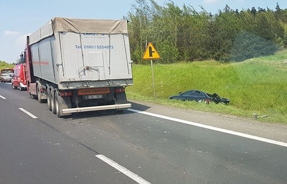 Limuzyna BOR-u w rowie. Wypadek na DK1