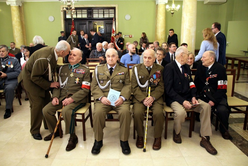 Urodziny majora Bolesława Kowalskiego. Szabla i „Dwieście lat” (ZDJĘCIA)