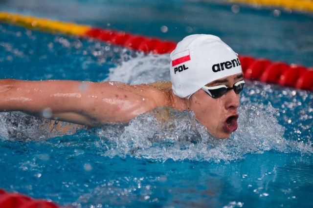 Słupszczanin Kacper Maksajda to niezwykle utalentowany pływak