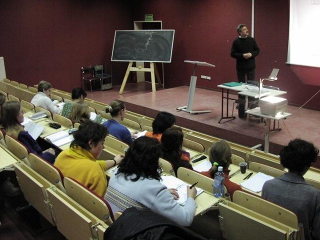 Na naukę warto poświęcić trochę czasu i pieniędzy. W każdym wieku.