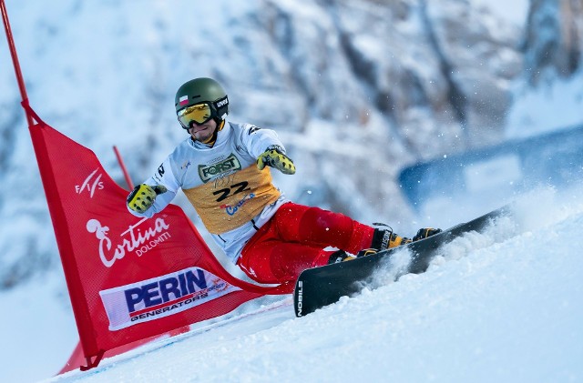 Oskar Kwiatkowski szósty w zawodach snowboardowego Pucharu Świata