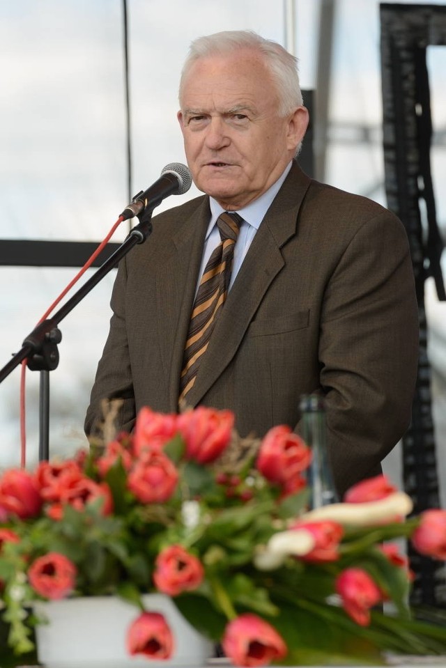 Leszek Miller podczas Międzynarodowych Targów Tulipanów w Chrzypsku Wielkim skomentował sobotnią wypowiedź premiera Donalda Tuska