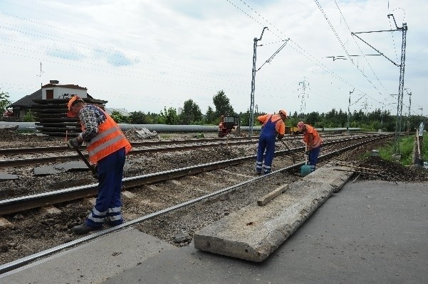 Prace na przejeździe kolejowym na ul. Śląskiej potrwają dwa...