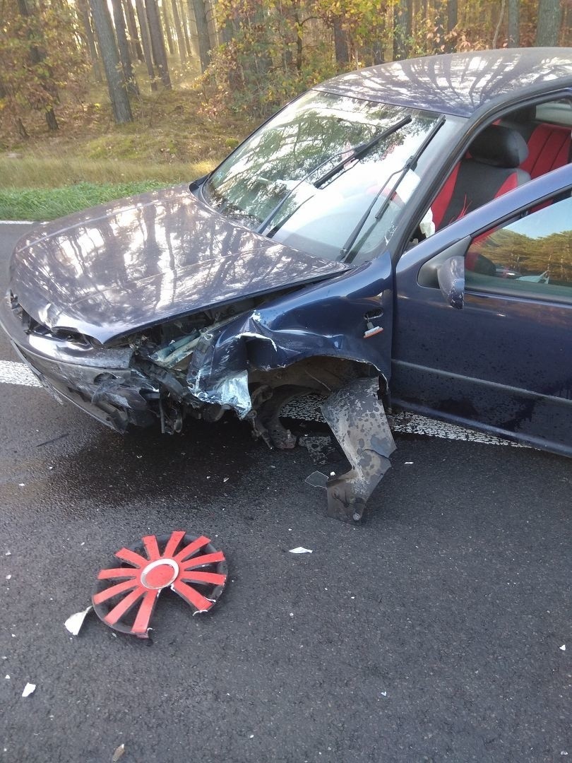 Wypadek na drodze Szczecin - Chociwel. Dwie osoby ranne [AKTUALIZACJA]