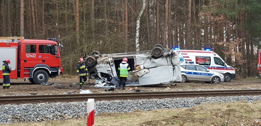 We wtorek na niestrzeżonym przejeździe kolejowym w Rożnowie...