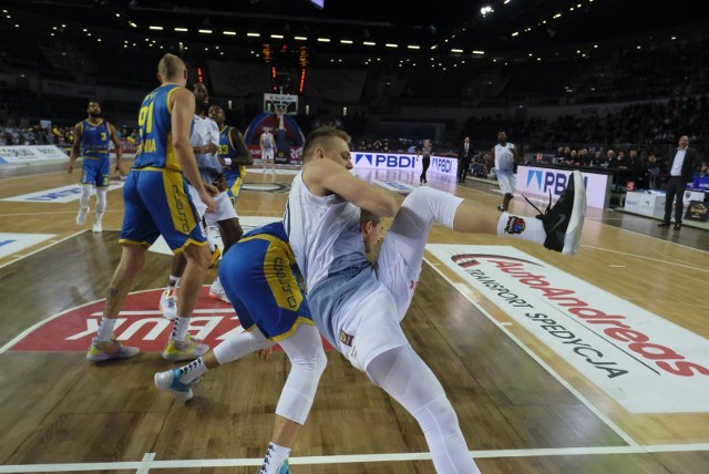 08.11.2019 torun arena torun sport koszykowka mezczyzn polski cukier torun - asseco arka gdynia twarde pierniki polski cukier asseco arka gdynia fot. grzegorz olkowski / polska press