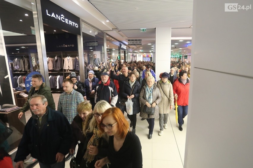 Otwarcie nowej części Centrum Handlowo-Rozrywkowego Galaxy w...