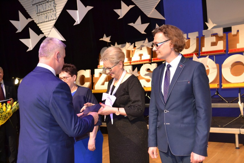 Ceremonia wręczenia Statuetek Starosty Częstochowskiego „Za...