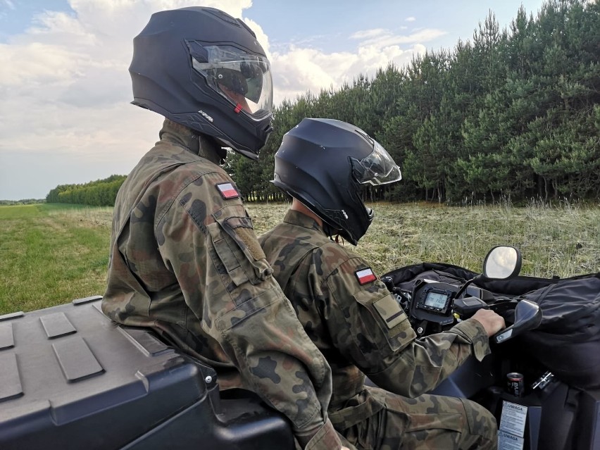 Patrole żołnierzy WOT na terenie gminy Odrzywół...