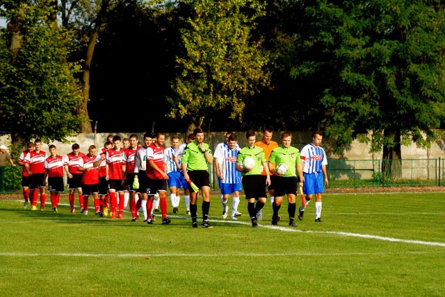 Zagłębie Piechcin - Cukrownik-Pena Tuczno  2:1