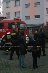 Pożar w wieżowcu przy ul. Szafera w Łodzi (wideo)