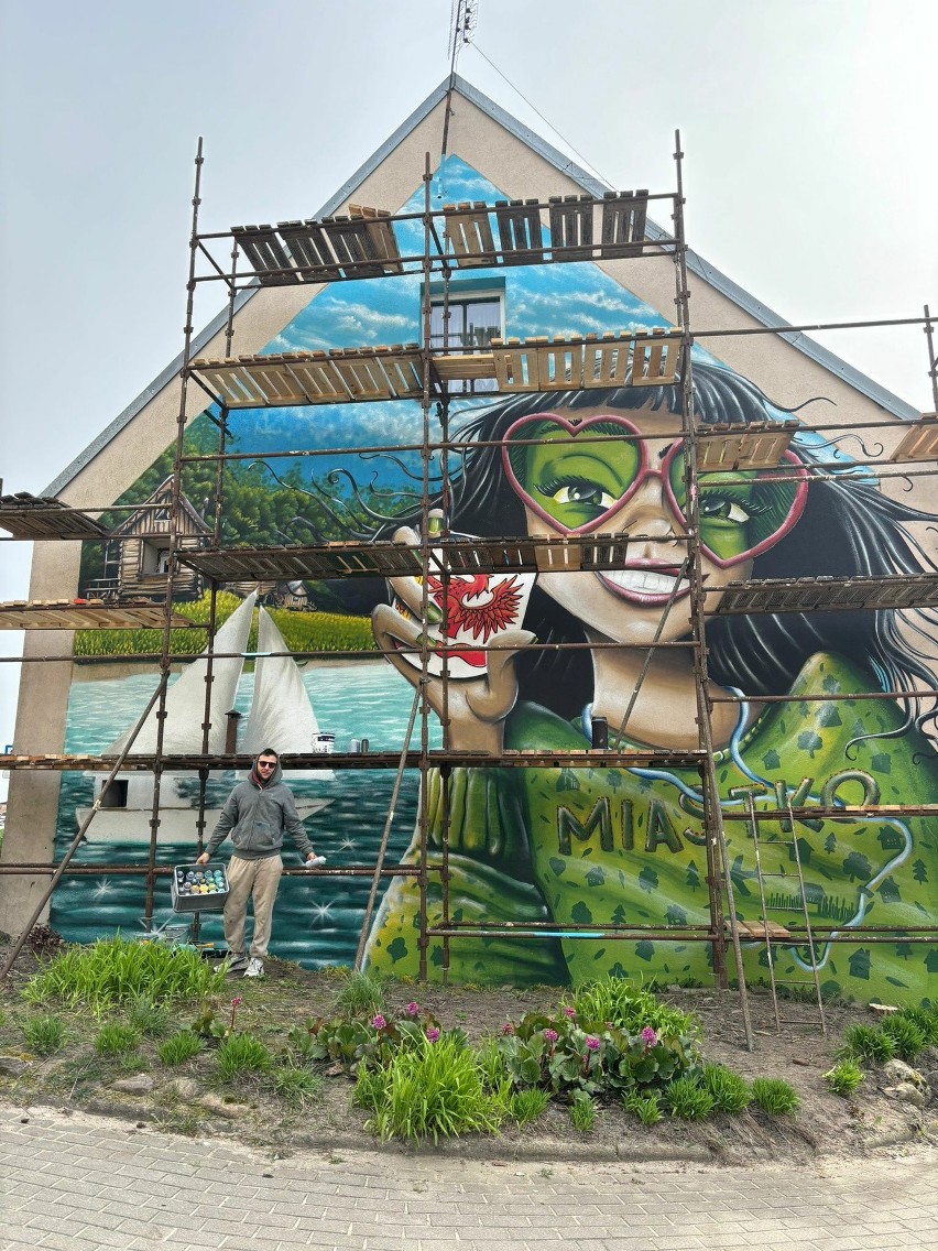 Kolejny mural w Miastku. Kolejne dzieło Cukina już zachwyca....