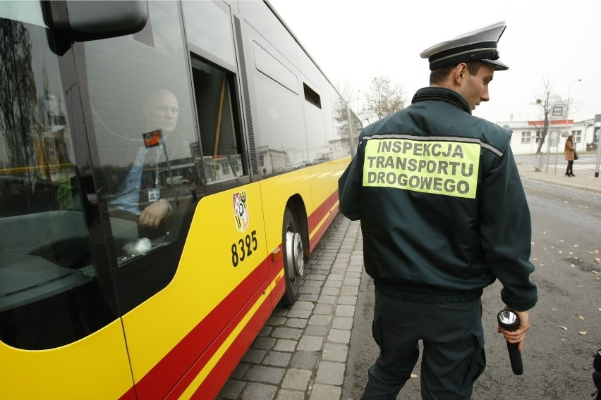 Aż 6 z 13 skontrolowanych dziś autobusów MPK było...