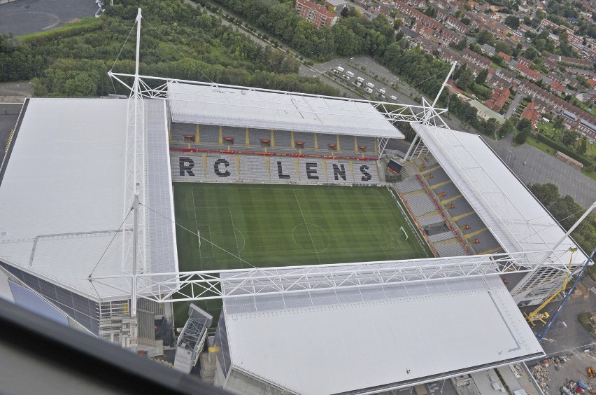 Lens - Stade Felix-Bollaert: 38,223