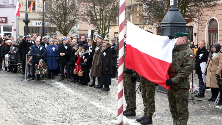 Po mszy świętej w bazylice główne uroczystości odbyły się na...