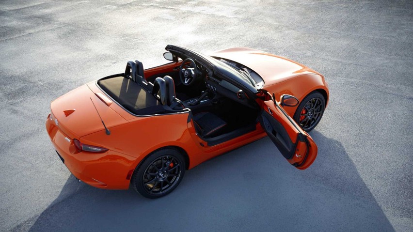 Mazda MX-5 30th Anniversary Edition...