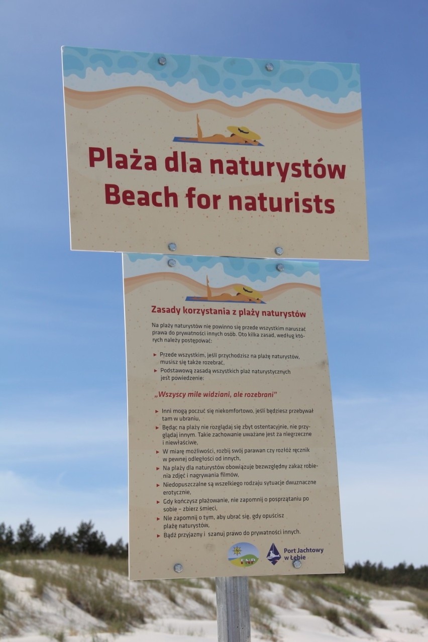 W Łebie otwarto plażę dla nudystów. Gdzie można plażować nago?