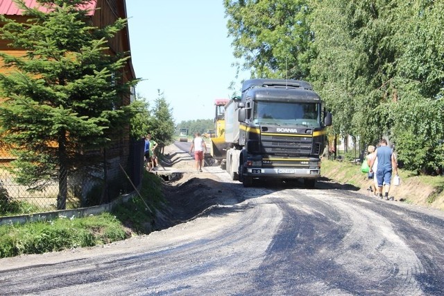 Trwa modernizacja drogi w Sukowie.