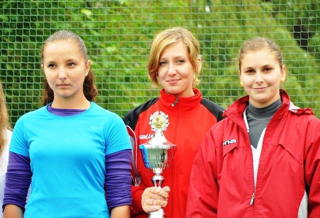 Od lewej nasze reprezentantki: Olimpia Kowszyn, Aleksandra Kopaczyńska i Karolina Farasiewicz.