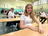 Egzamin ósmoklasisty w Tomaszowie. Byliśmy w SP nr 10 przed egzaminem z języka obcego (głównie angielskiego). ZDJĘCIA, VIDEO