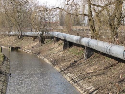 Parociąg nad rzeką Białą w rejonie ulicy Sienkiewicza i alei Piłsudskiego