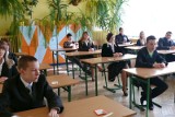 Testy gimnazjalne w Starachowicach rozpoczęte