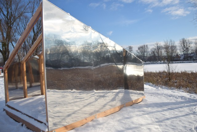 Gallery of Reflections w Tychach zimą. Zobacz kolejne zdjęcia. Przesuwaj zdjęcia w prawo - naciśnij strzałkę lub przycisk NASTĘPNE