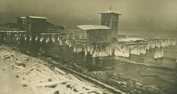 Zniszczone łazienki kąpielowe na Westerplatte - 9/10.01.1914...