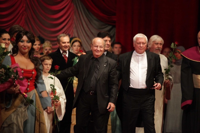 Wiesław Ochman świętuje w Operze Śląskiej 55-lecie pracy...