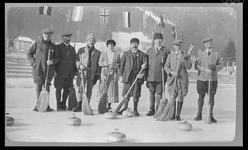 Zespoły curlingowe - brytyjski i szwedzki