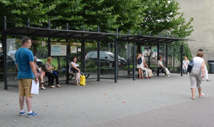 Z przystanku w centrum Oświęcimia już nie odjeżdżają busy w...