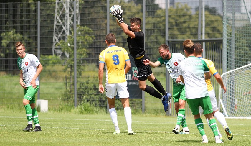 Motor Lublin pokonał Orlęta Radzyń Podlaski 3:1 w sparingowych derbach. Zobacz zdjęcia