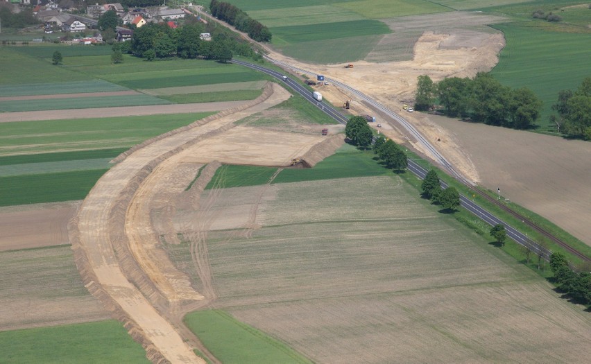 Odcinek Nowogard - Płoty w rejonie m. Żabowo  fot C. Skórka