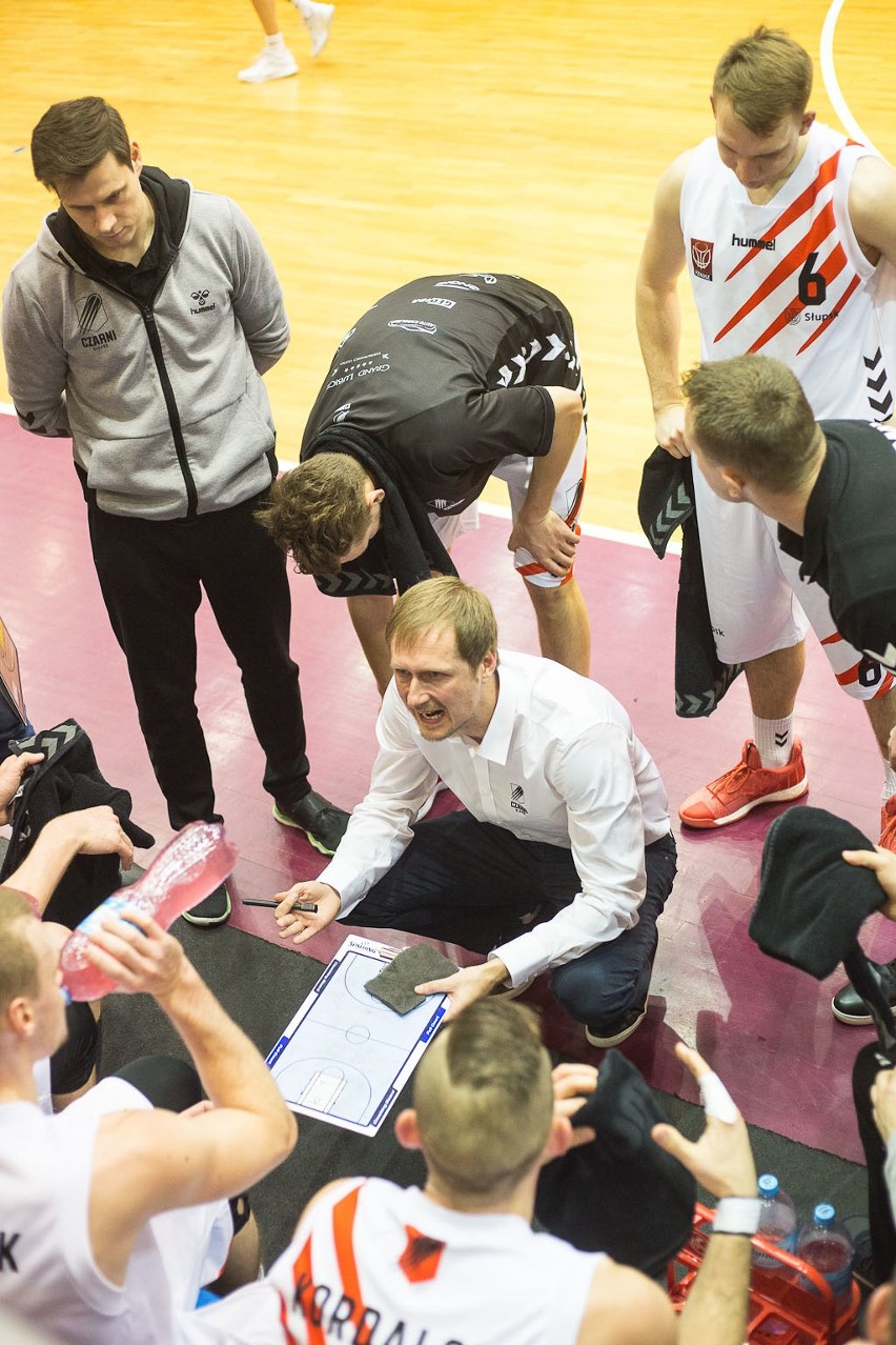 STK Czarni Słupsk - Pogoń Prudnik 67:59.