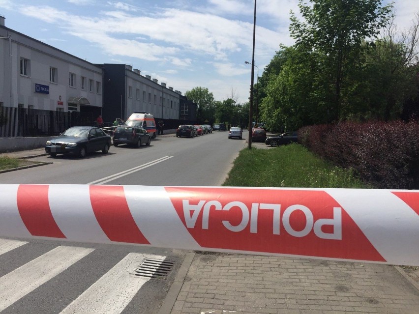 Strzelanina w Opolu. Policjant śmiertelnie postrzelił 43-latka przy komisariacie na Cmentarnej