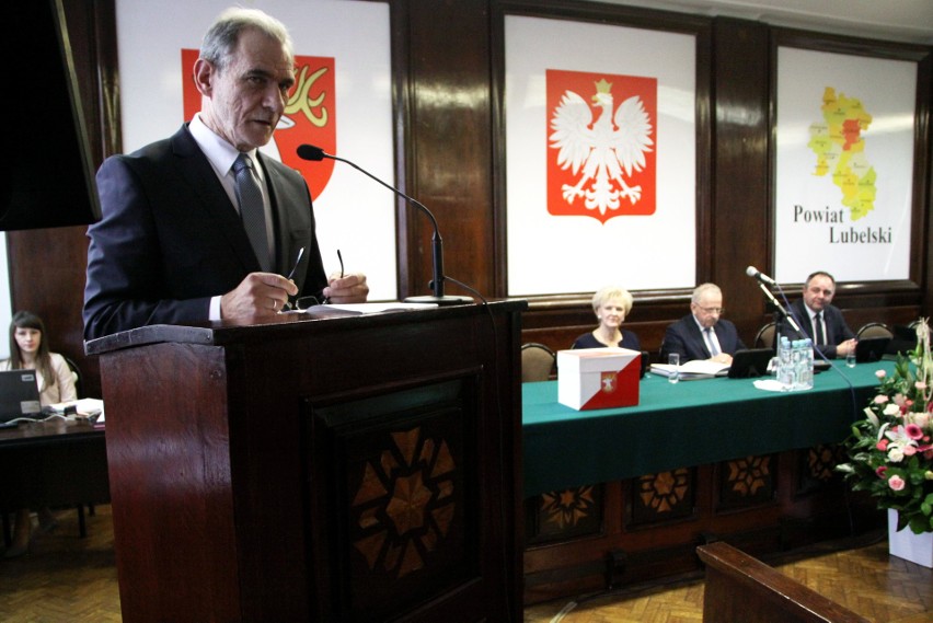 Jest nowy starosta lubelski. PiS przejął władzę w powiecie. Zobaczcie nowych radnych (ZDJĘCIA)