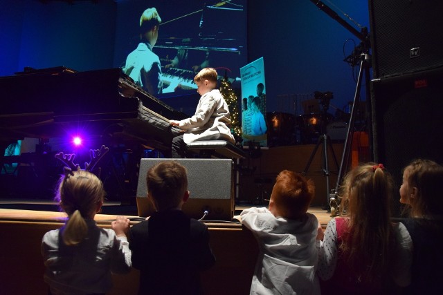 Koncert Świąteczny Szkoły Muzycznej Yamaha, Filharmonia Zielonogórska, 14 grudnia 2019 r.