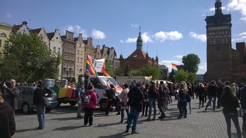 Za nami Trójmiejski Marsz Równości. Protesty radnej PiS na trasie parady  [WIDEO, ZDJĘCIA]