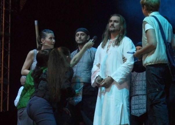 Maciej Balcar w spektaklu Jesus Christ Superstar